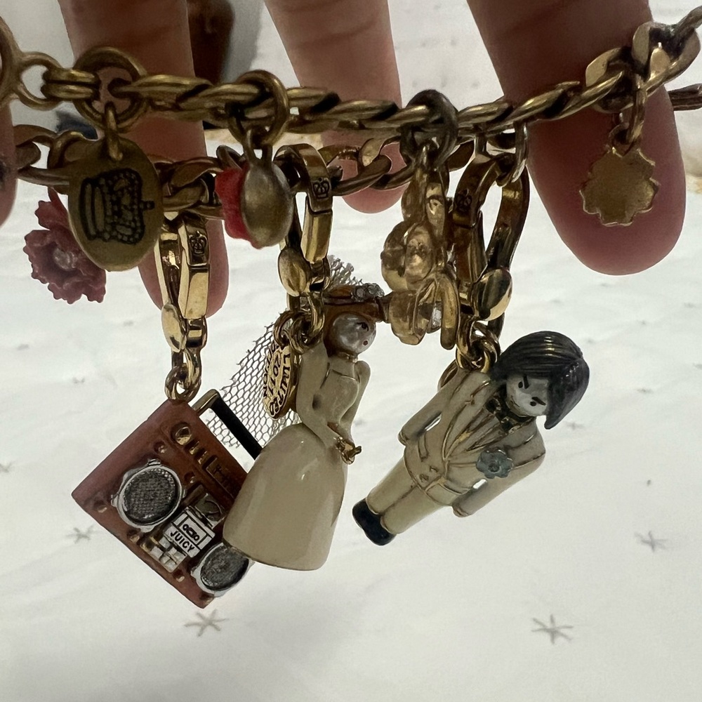 Vtg Juice Couture Lmtd. ed 2011 B&G and Boombox with charm bracelet